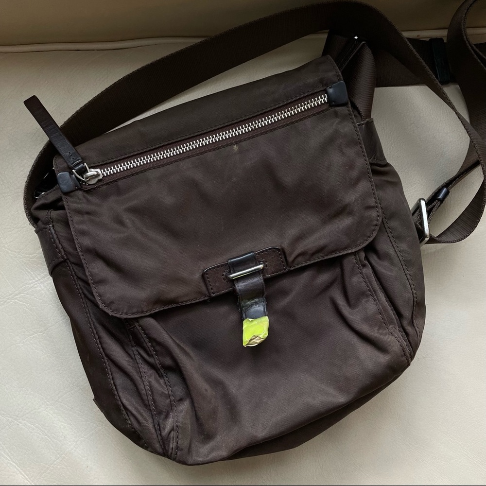 TUMI Lugano Messenger Bag; Dark Brown Lugano Crossbody Bag - Picture 2 of 6